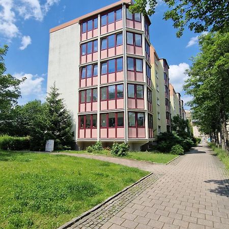 Citycenter Apartment - Bigtv-Ps4-Netflix-Parking Chemnitz Buitenkant foto